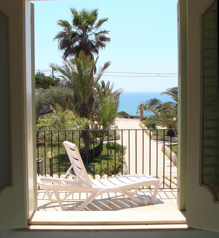 La Villa Rosa Al Mare Поццалло Номер фото